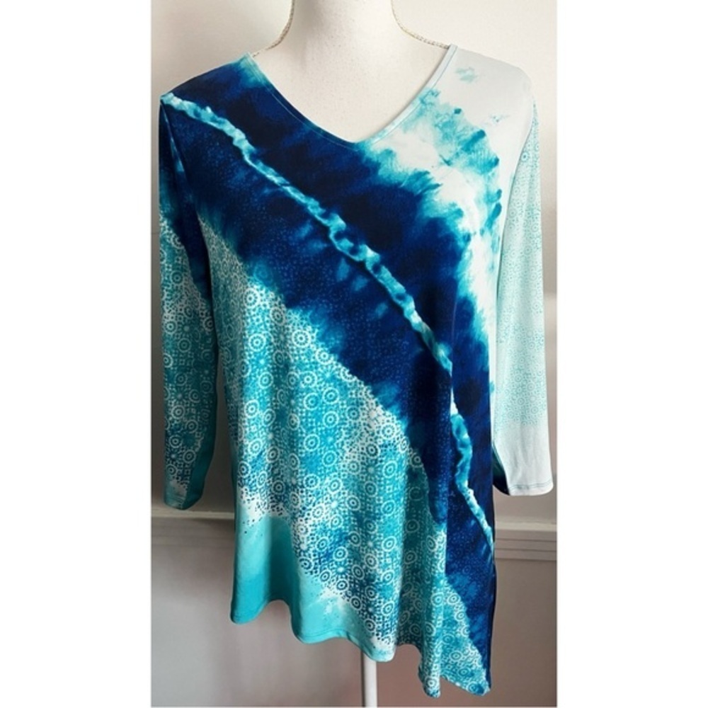 Chico’s • Blue Tie Dyed Asymmetrical Blouse